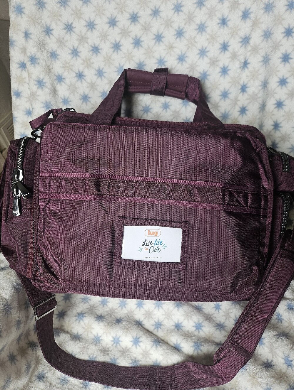 NWOT Lug Atlas Tote In Wine, Made With Extra Durable UltraX Fabric, NWOT - Picture 4 of 5